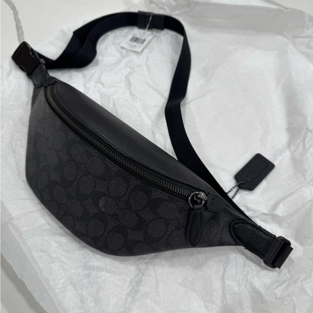 NEW Coach Signature Logo Canvas Charter Belt Bag